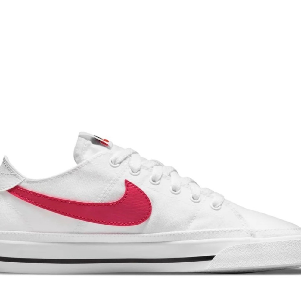 Nike Women’s canvas court legacy sneakers! - Picture 2 of 7
